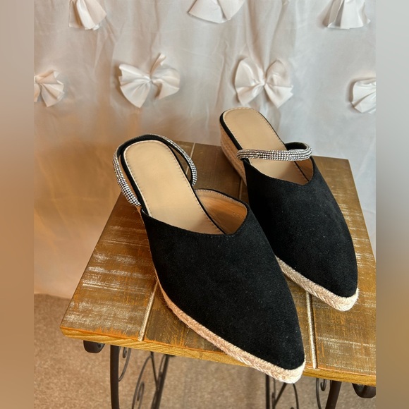 Rhinestone Detailed Black Espadrille Wedge Shoe - Picture 3 of 6